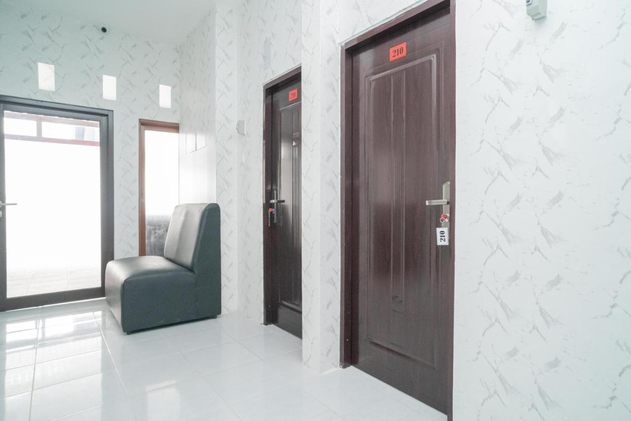 Reddoorz Near Sarinah Jakarta Jacarta Exterior foto